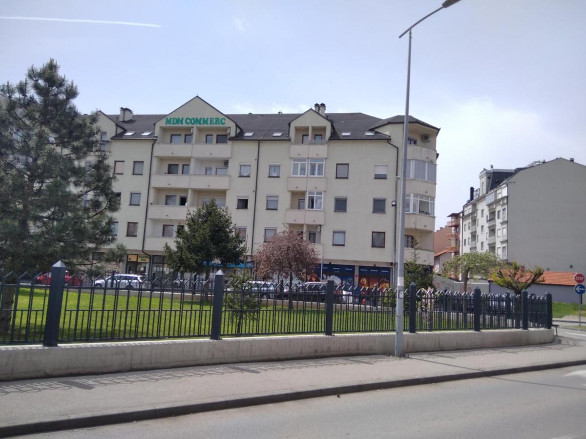 Apartman Lana Apartment Bijeljina Exterior photo