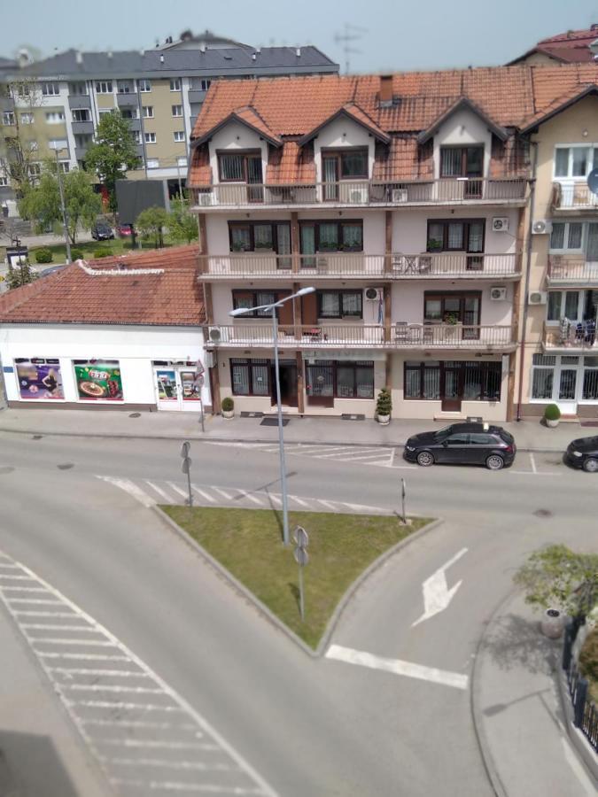 Apartman Lana Apartment Bijeljina Exterior photo